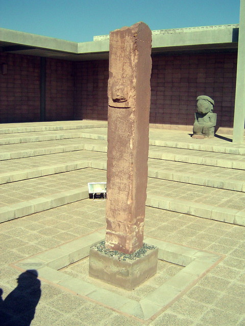 Tiwanaku - mon.4