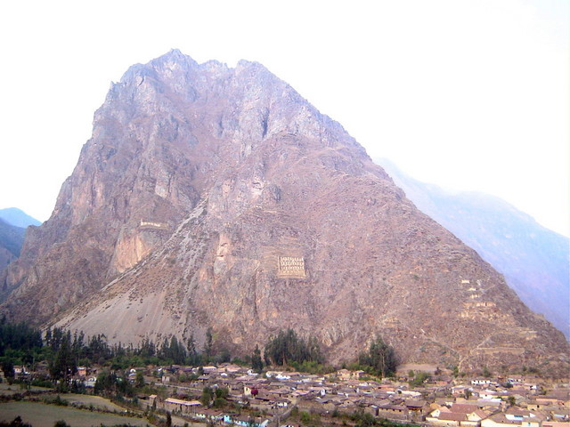 Ollantaytambo - mira la montagna